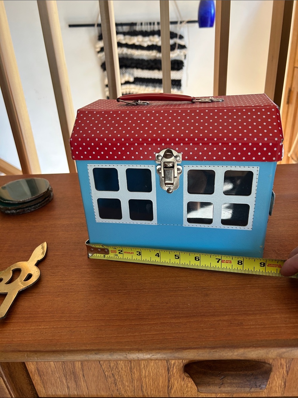 Portable dollhouse carrier